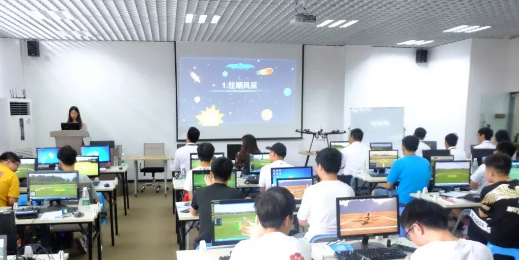 無人機駕駛證，無人機培訓，無人機駕駛證培訓，aopa，aopa無人機駕駛證，無人機怎么操作，無人機培訓學校，無人機培訓學費，無人機培訓中心，aopa考證多少錢，無人機培訓機構，無人機駕駛員培訓班，無人機考證
